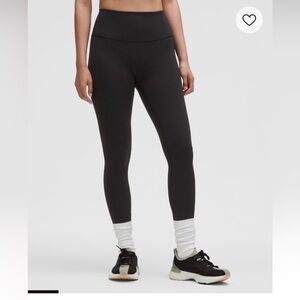 Lululemon Wunder Under High-Rise Tight in Luxtreme fabric 25”